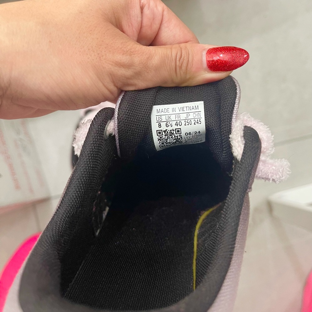 Adidas Bravada 2.0 Platform sneakers - Picture 6 of 6